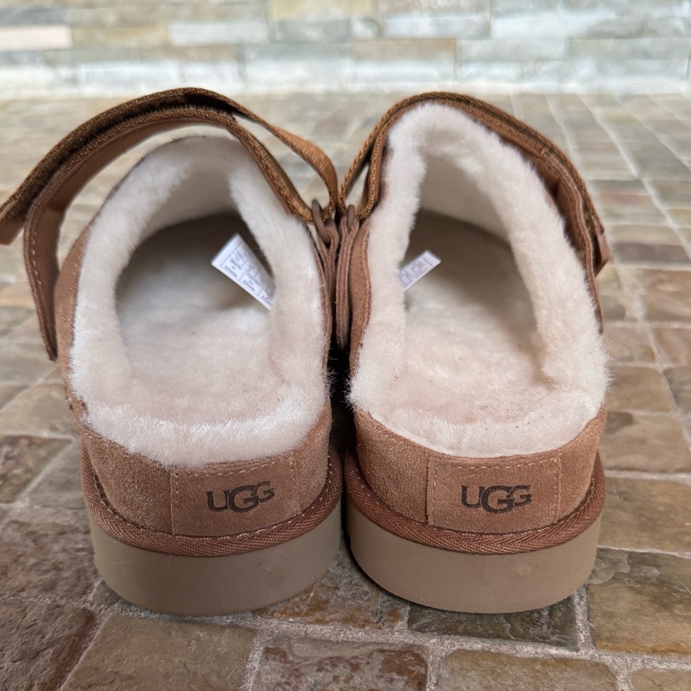 UGG Tan Shearling Lined Footwear - Picture 10 of 12